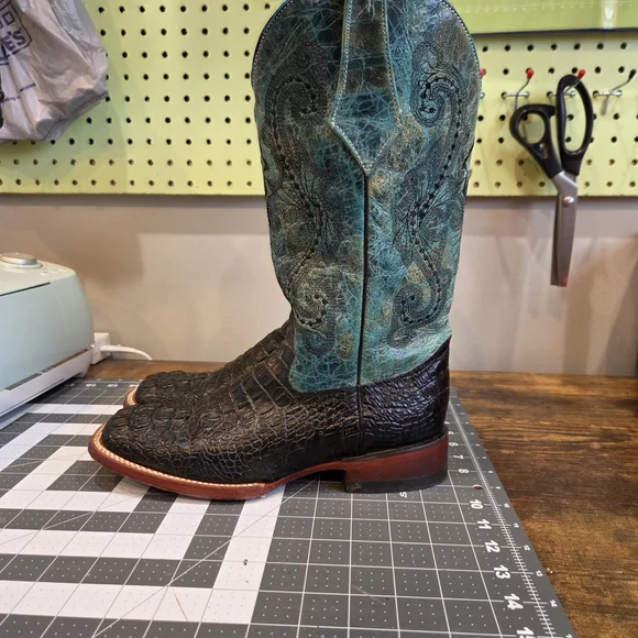 Ferrini Cowhide Exotic Leather Black Boots - Picture 7 of 11